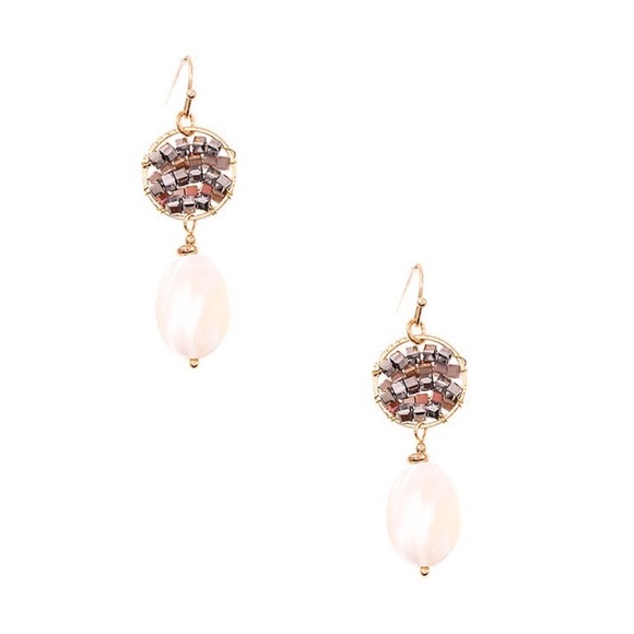 Seed Bead Nacre Pearl Drop Earrings - Picture 1 of 2